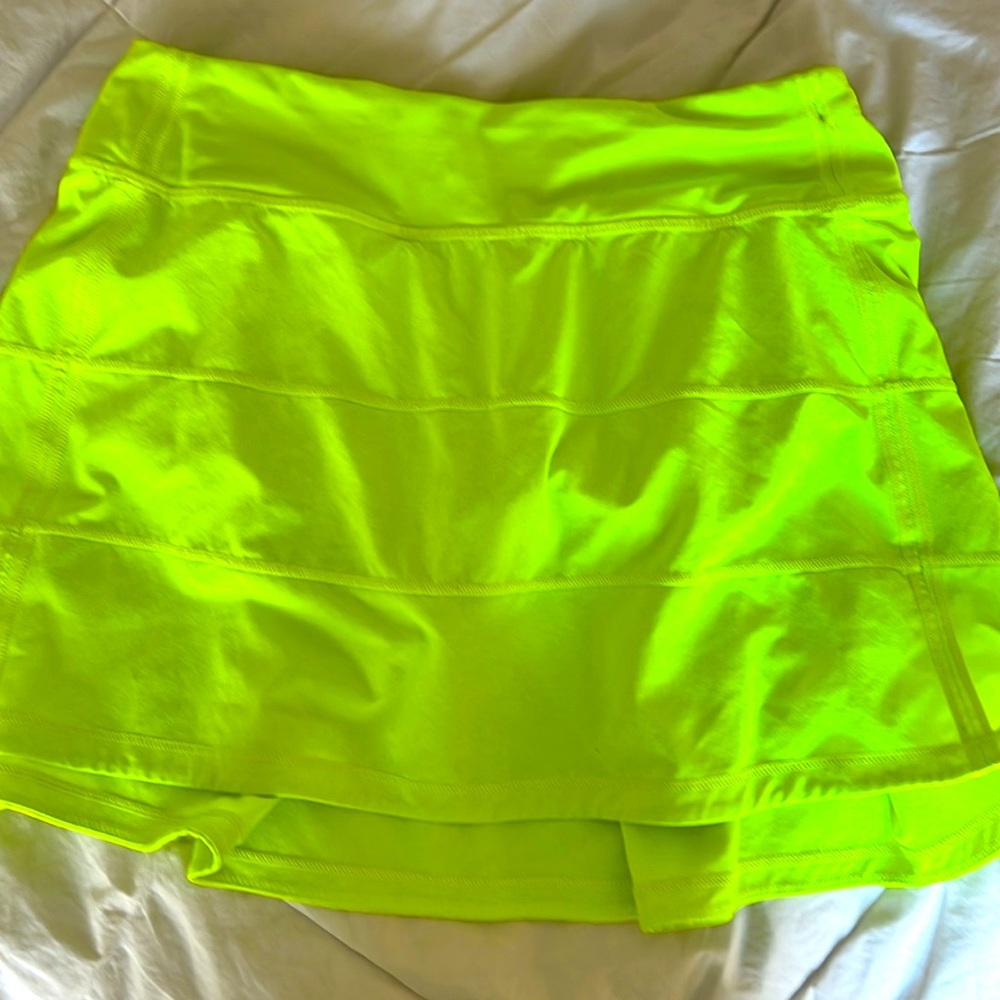 NWOT lululemon pace rival skirt 15’